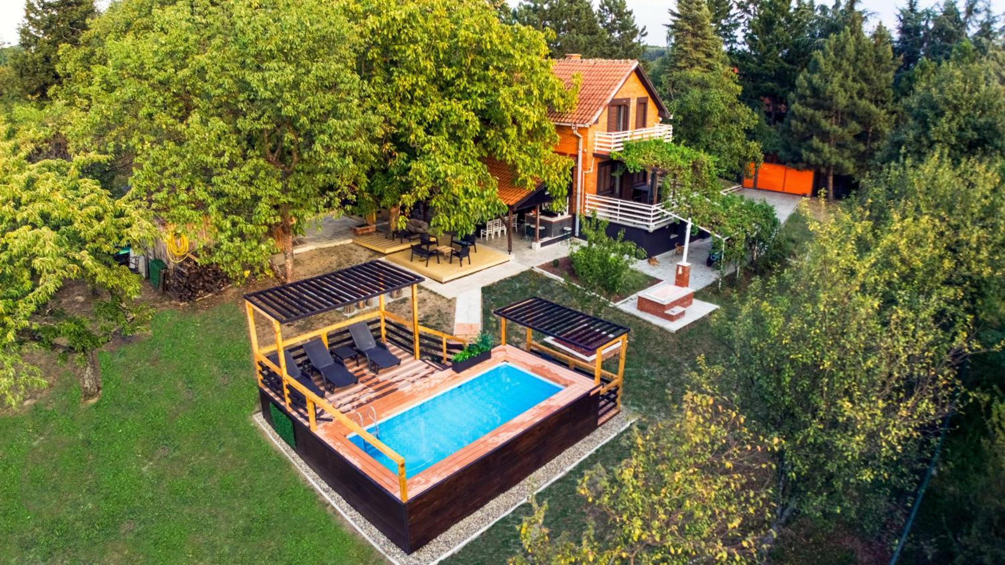 Villa Dijana - Pool, Spa, Outdoor Kitchen 베오그라드 외부 사진